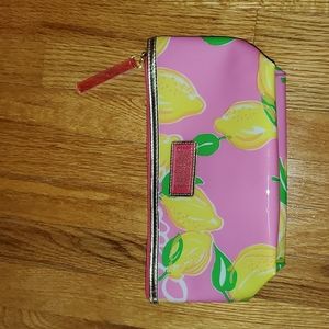 EUC Lilly Pulitzer makeup bag